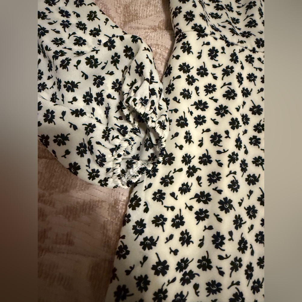 Trixxi Long Sleeve Dress from Francesca's LARGE - Picture 5 of 9